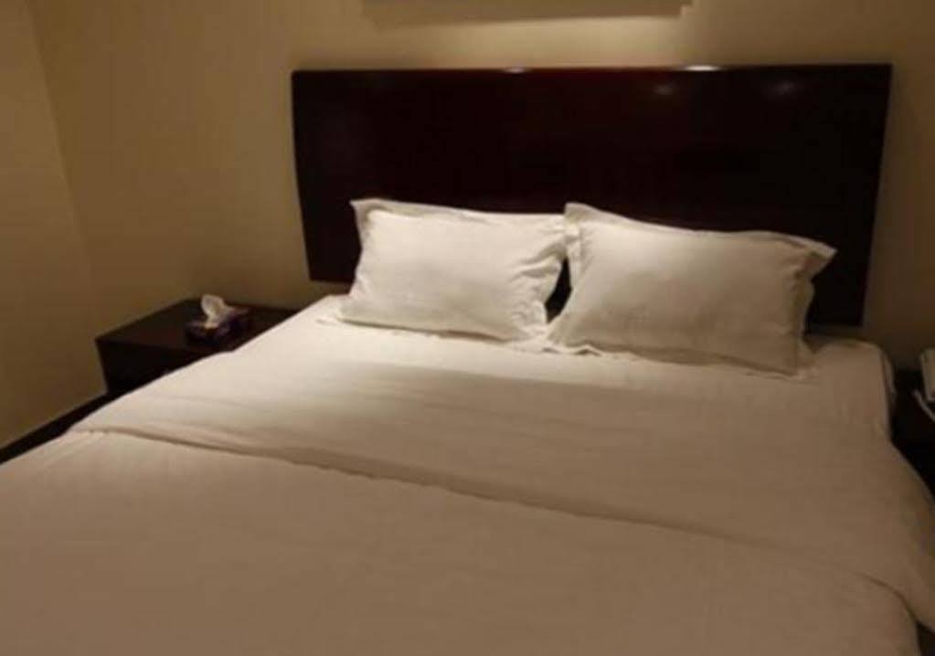 Al Salam Hotel Ar Riyad Esterno foto